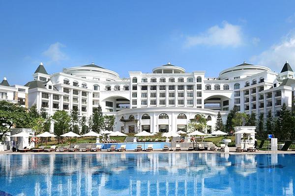Khách sạn, resort
